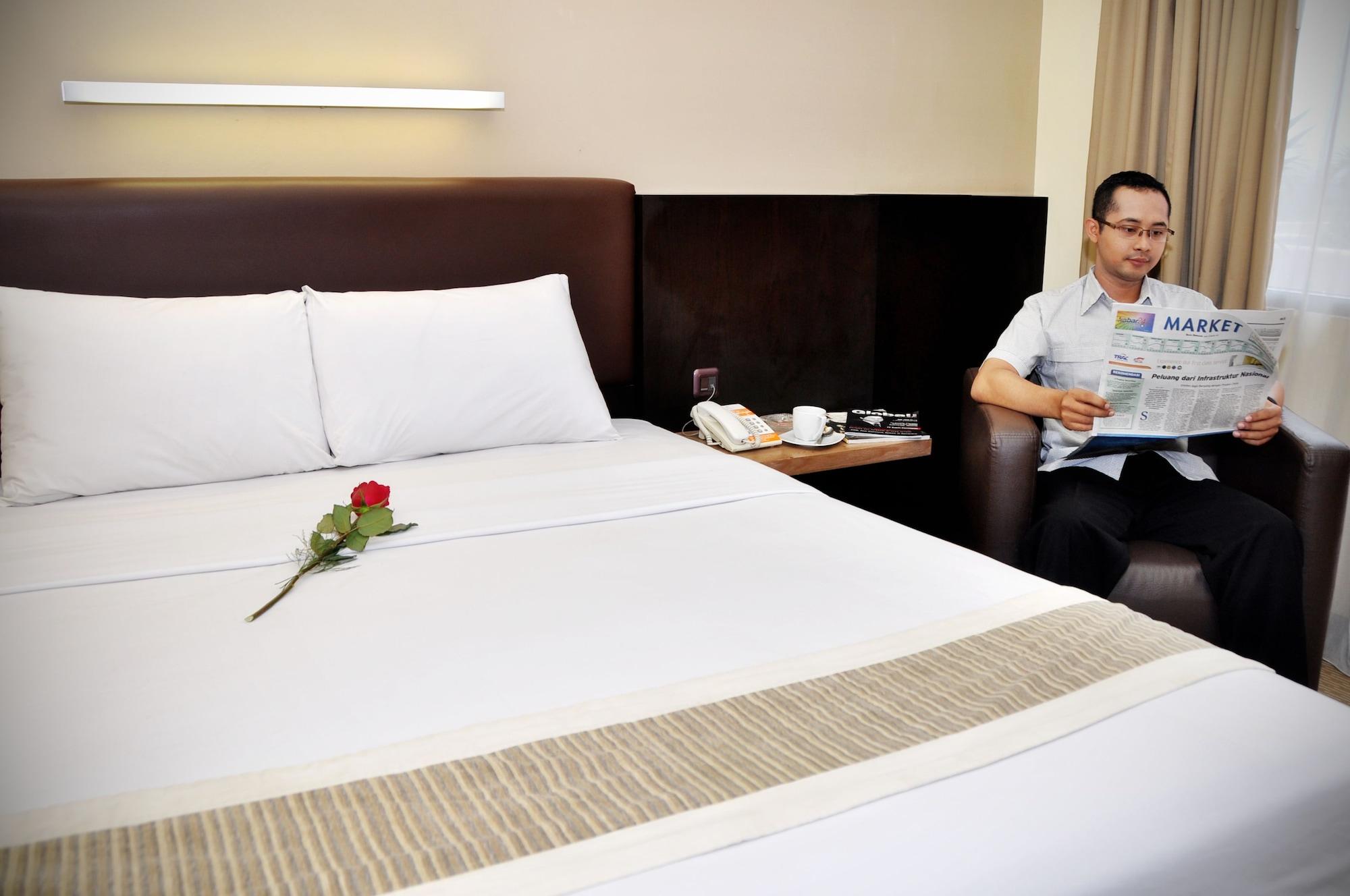 Pandanaran Hotel Semarang Eksteriør bilde